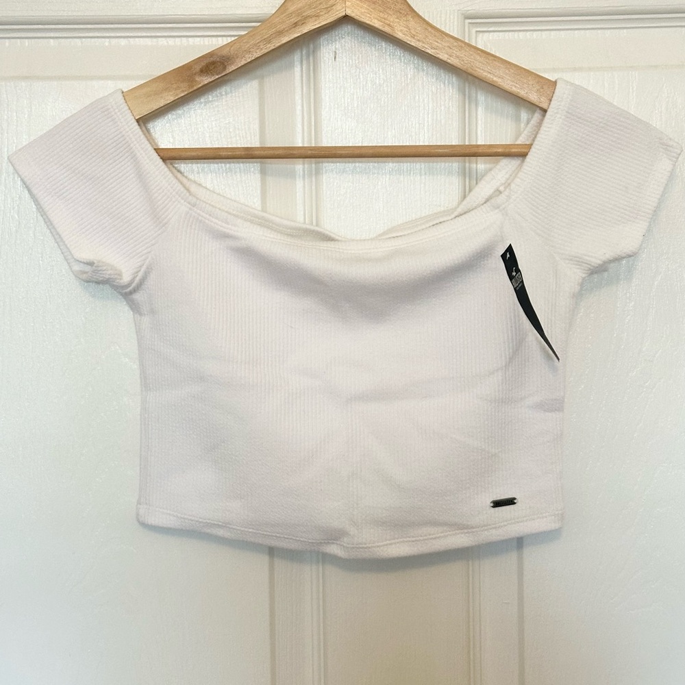 Hollister cropped shirt